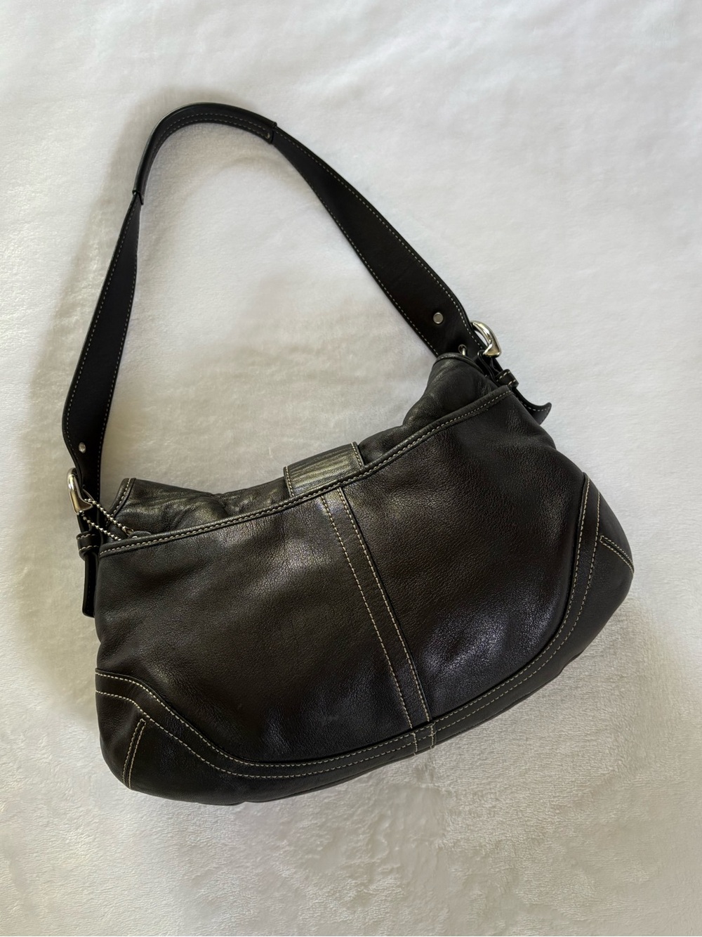 Vintage Coach Soho Flap Hobo Bag - Picture 3 of 10